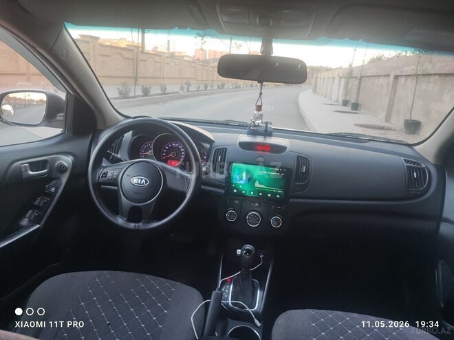Kia Cerato-13