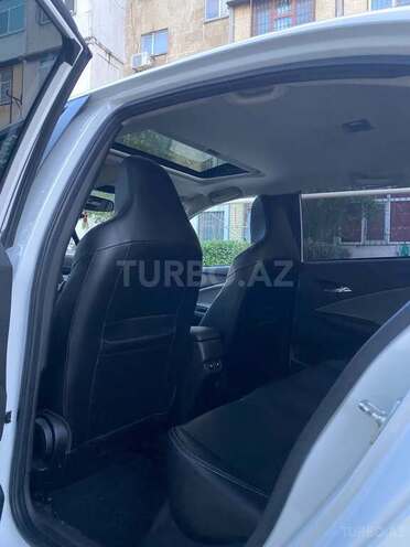 Chevrolet Onix-6