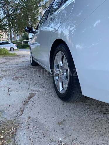 Chevrolet Onix-5