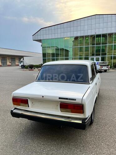 LADA (VAZ) 2107-10