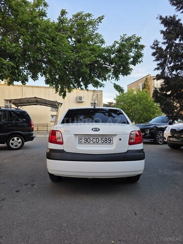Kia Rio-8