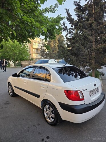 Kia Rio-3