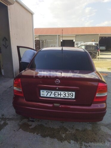 Opel Astra-9