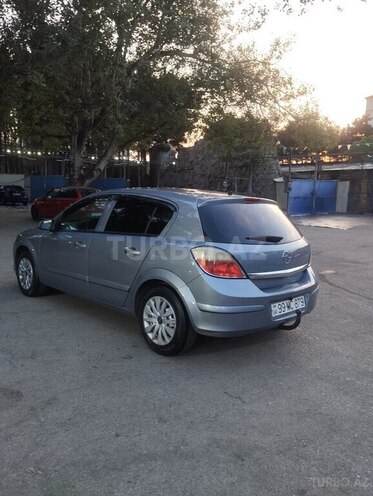 Opel Astra-3