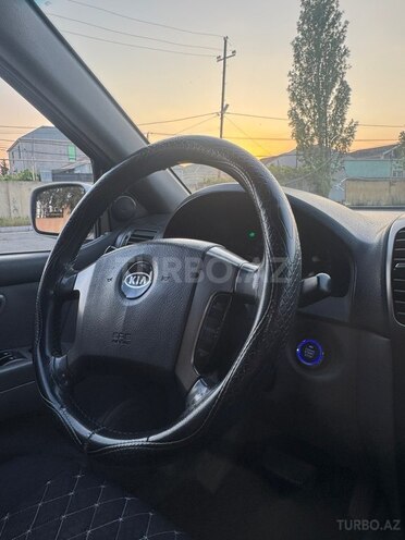 Kia Sorento-9