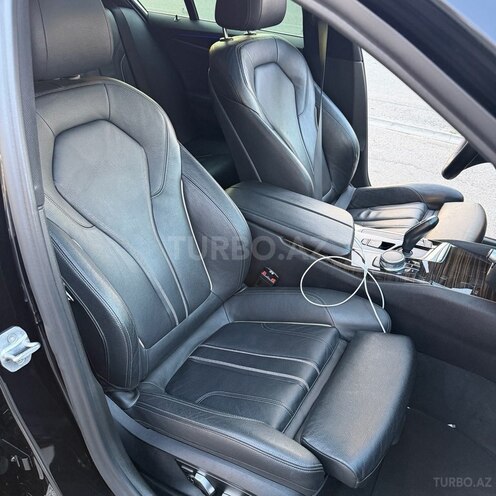 BMW 530-10
