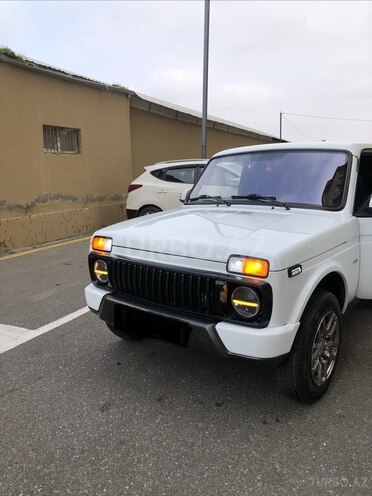 LADA (VAZ) Niva-2