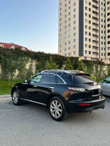 Infiniti FX35-5