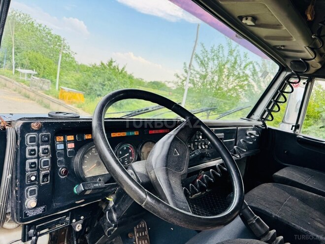 KamAz 6520-10
