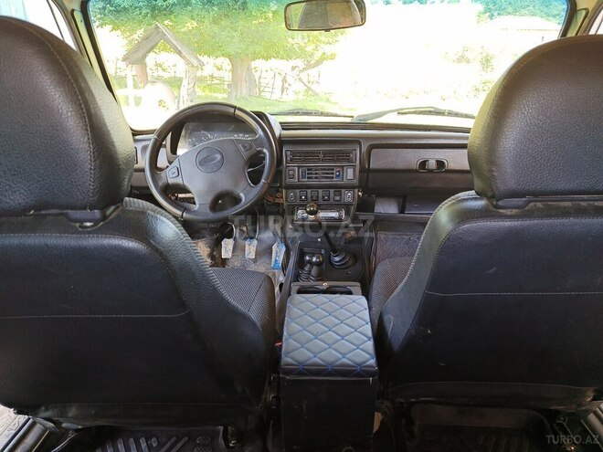 LADA (VAZ) Niva-6