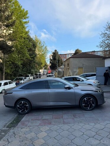 Changan Lamore-7