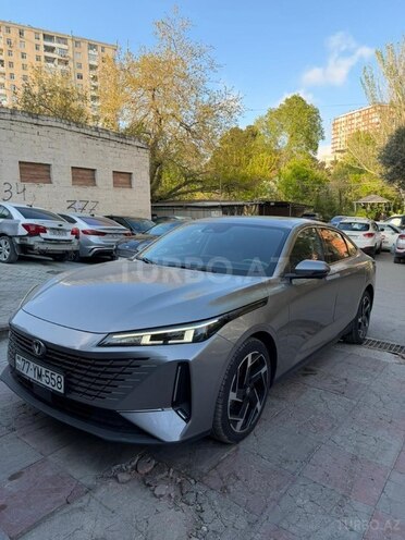 Changan Lamore-16