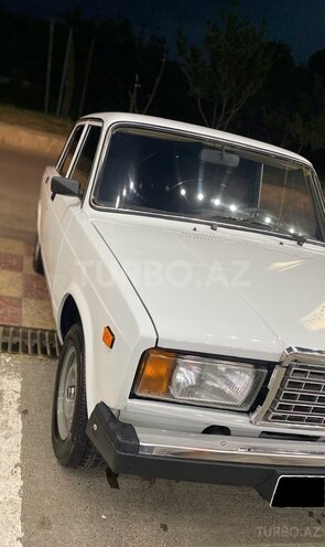 LADA (VAZ) 2107-5