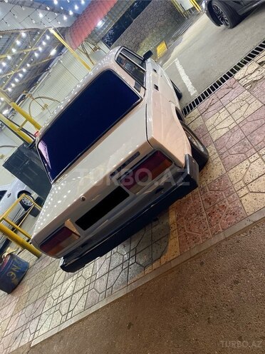LADA (VAZ) 2107-8