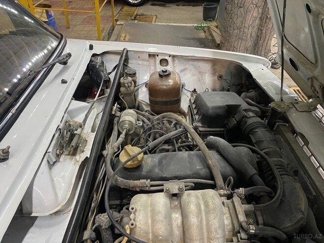LADA (VAZ) 2107-15