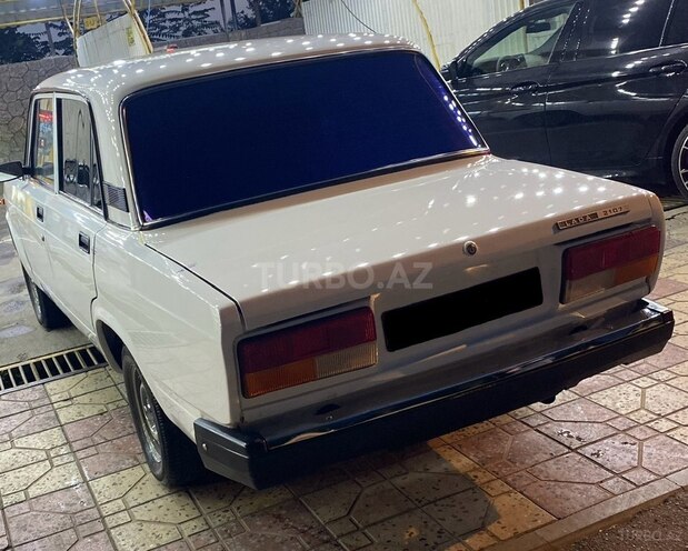 LADA (VAZ) 2107-9