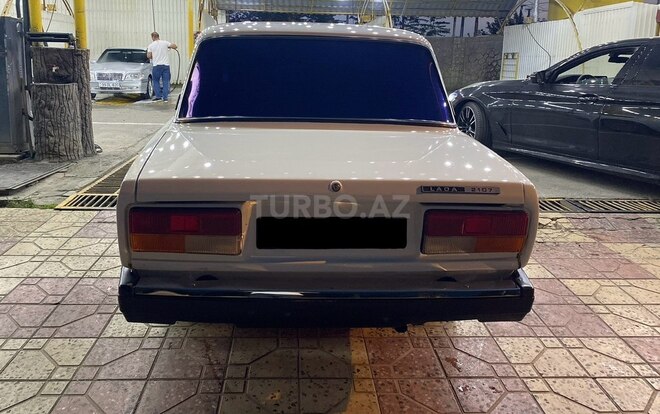 LADA (VAZ) 2107-7