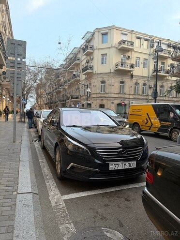 Hyundai Sonata-8