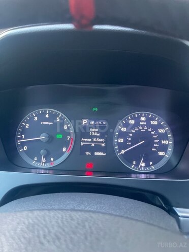 Hyundai Sonata-15