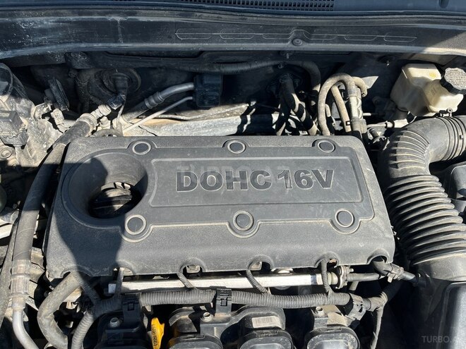 Hyundai Sonata-20