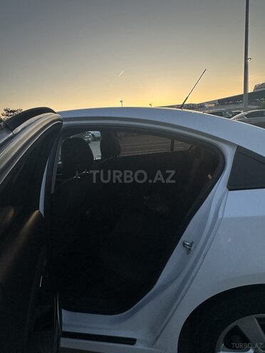 Chevrolet Cruze-10