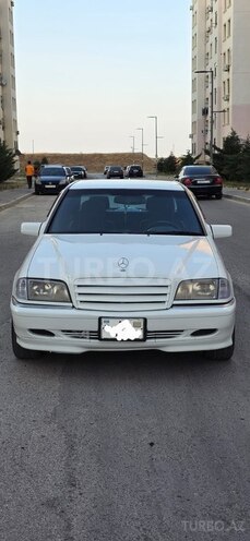 Mercedes C 240-4