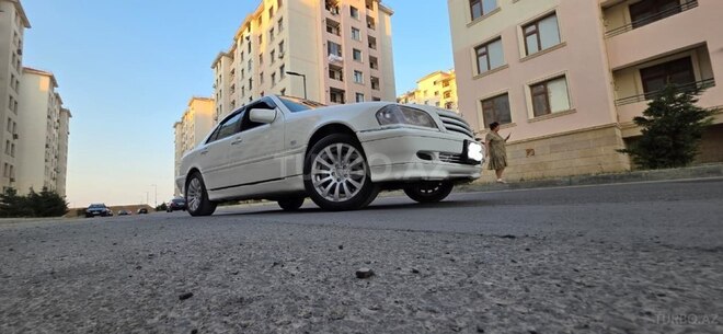 Mercedes C 240-8