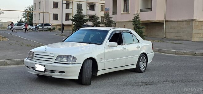 Mercedes C 240-7