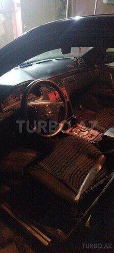 Mercedes E 240-7