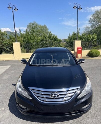 Hyundai Sonata-3
