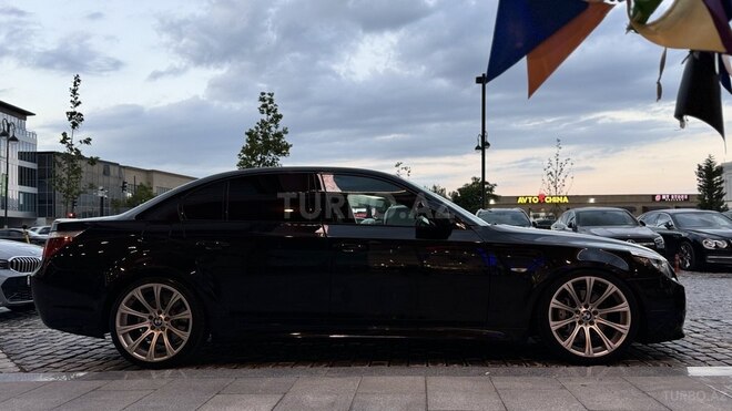 BMW 530-5