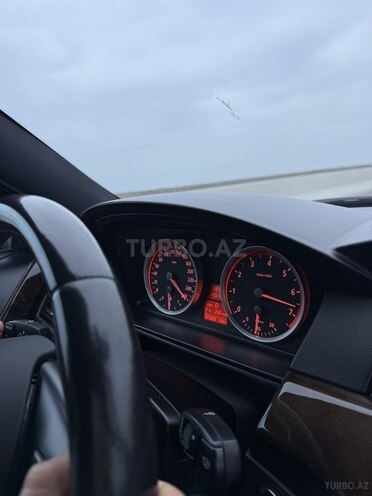 BMW 530-17