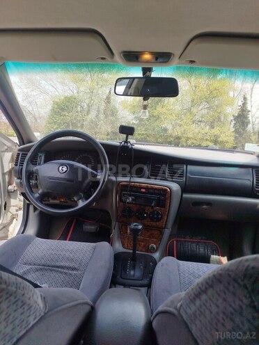 Opel Vectra-3