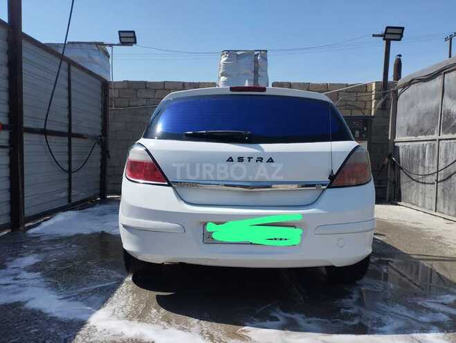 Opel Astra-2