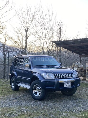 Toyota Land Cruiser Prado-5