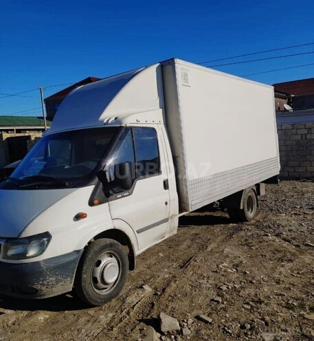 Ford Transit-2