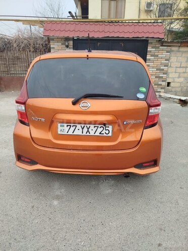 Nissan Note-2
