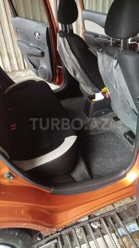 Nissan Note-7