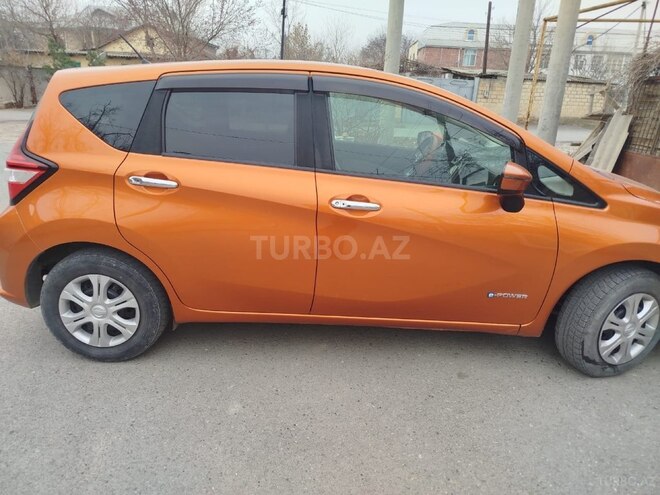 Nissan Note-4