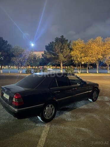 Mercedes C 200-3