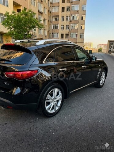 Infiniti FX35-2
