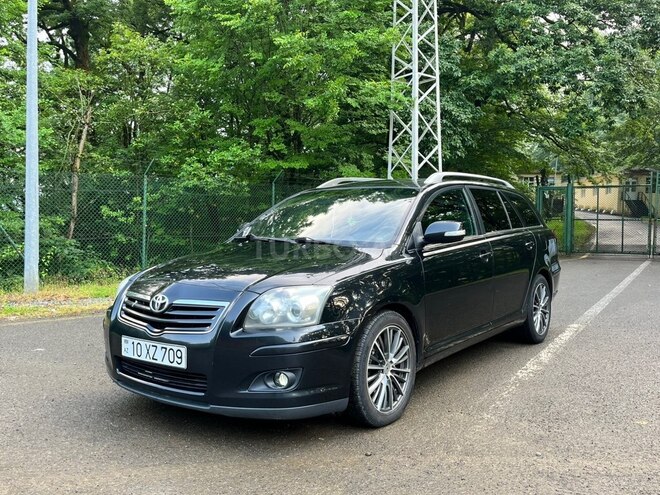 Toyota Avensis-2