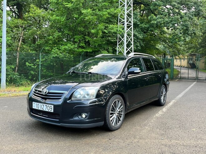 Toyota Avensis-5