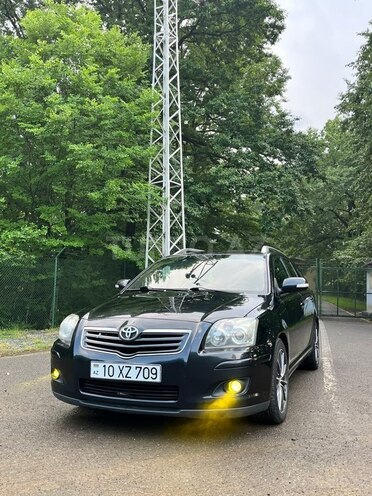 Toyota Avensis-20