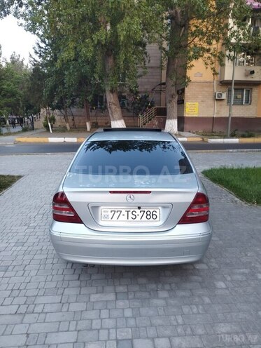 Mercedes C 200-6
