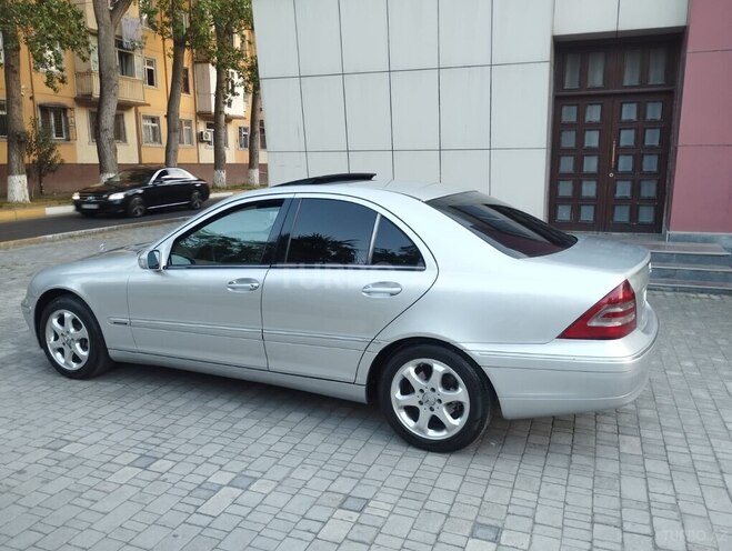 Mercedes C 200-5