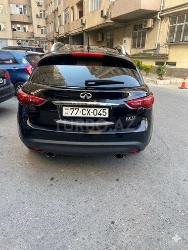 Infiniti FX35-4