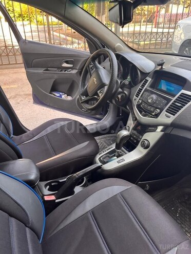 Chevrolet Cruze-7