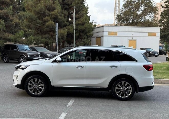 Kia Sorento-8