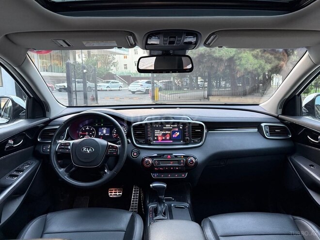 Kia Sorento-10